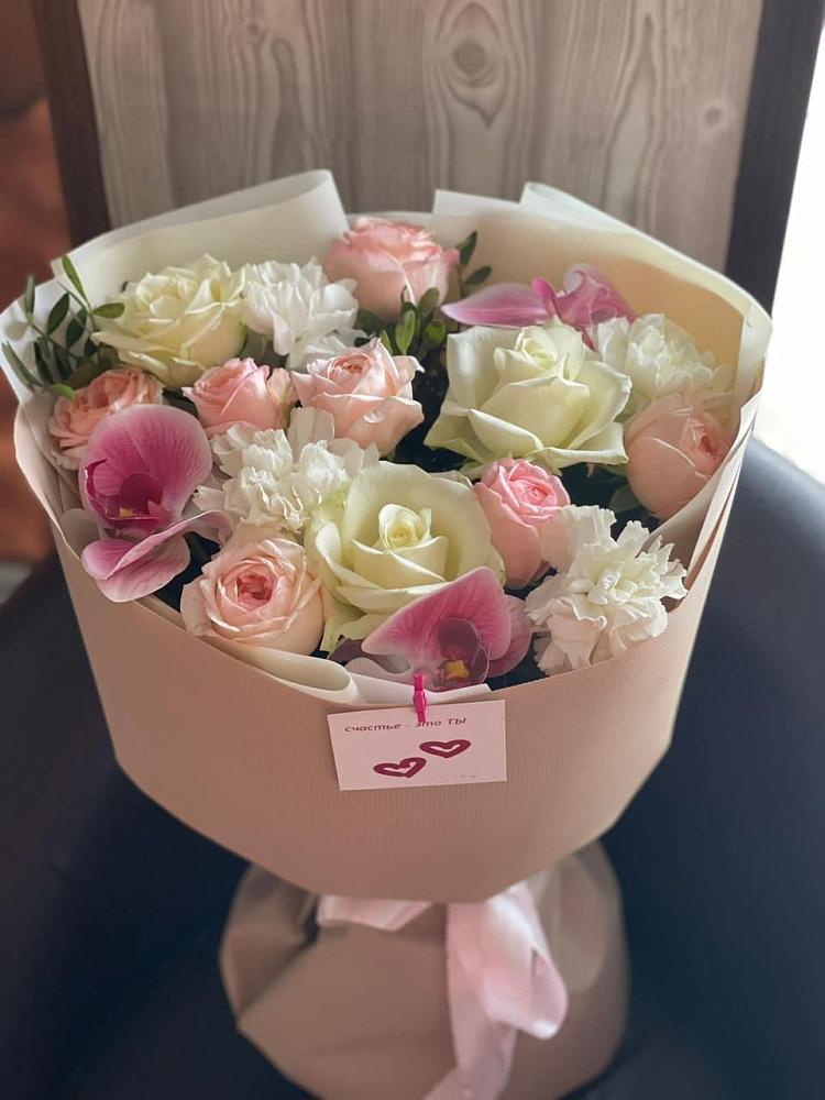 Букет цветов из: Орхидеи, Розы и Гвоздики в Гребнево