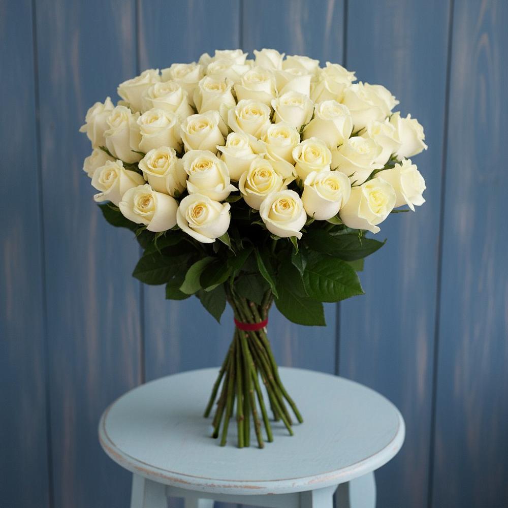 Букет 51 Белая роза Эдлесс Лав в Гребнево