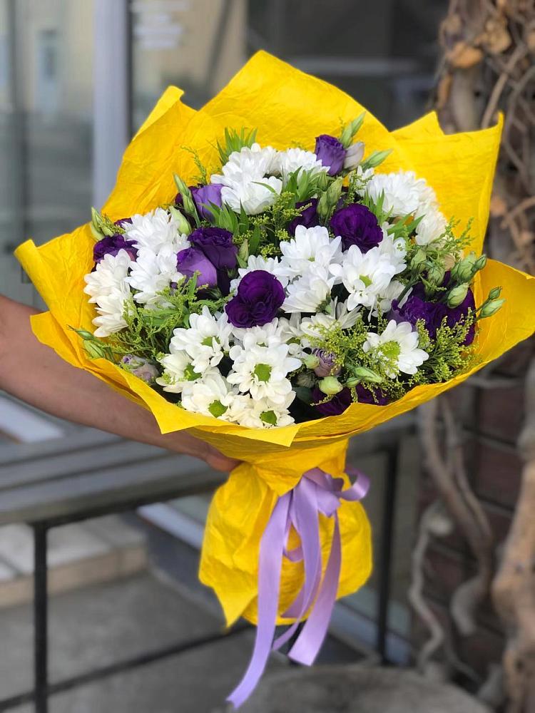 Букет цветов из: Ирисы, Хризантемы и Ромашки в Гребнево