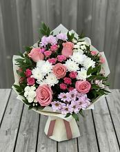 Букет цветов из:  Альстромерии, Гвоздики, Розы и Хризантемы в Гребнево