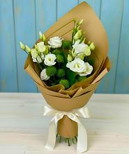 Букет цветов из:  Хризантемы и Лизиантусы в Гребнево