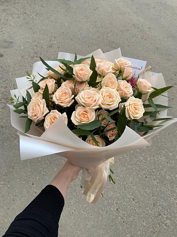 Букет Кремовые розы Латте в Гребнево