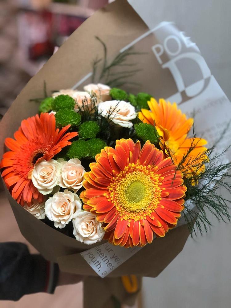 Букет цветов из: Герберы, Хризантемы и Розы в Гребнево